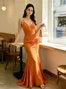 Vestido cruzado europeo y americano nuevo para mujer 2026, cuello en V, espalda descubierta, sin tirantes, vestido de fiesta ajustado, vestido de sirena de corte ceñido