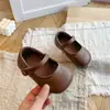 Zapatos de cuero simples para niñas estilo coreano, nuevo modelo otoño e invierno 2026, zapatos bajos para niñas, zapatos de princesa con suelas suaves, mocasines