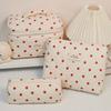 Bolsa de Cosméticos Acolchada de Fresa de Gran Capacidad para Mujer, Bolsa de Almacenamiento Portátil Ultraligera, Neceser Estilo Ins, Bolsa de Algodón, Bolsa de Almacenamiento