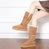 Botas de Nieve de Suela Gruesa que Aumentan la Altura, de Media Caña para Mujer, Nuevo Estilo Invierno 2026, Forradas de Lana, Cálidas, Moda de Alta Gama, Botas de Algodón del Noreste para Mujer