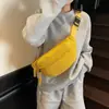 Bolso cruzado nuevo de moda para mujer, bolso de pecho de pana, bolso de hombro deportivo, bolso tote simple de color liso de gran capacidad, moderno