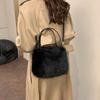 Bolso de Hombro Cruzado Pequeño Cuadrado Mao Mao Portátil Personalizado Estilo Occidental para Viajes Diarios 2024 Nuevo Moderno Sencillo Estilo Coreano