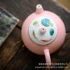Bule Estilo Japonês Pintado à Mão com Padrão de Peixe, Cerâmica Colorida sob Esmalte, Pequeno Bule Requintado para Uso Doméstico, Porcelana Branca de Alta Qualidade para Uma Pessoa