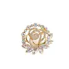 Broche de moda de estilo coreano, elegante accesorio de ramillete de diamantes de aleación de alta gama, combina con todo, alfiler fijo antiexposición, venta al por mayor