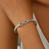 Pulsera de estilo nuevo para mujer con diamantes redondos, simple, de alto carbono, con diamantes, oro blanco, estilo Mori, estilo novia, ligera, de lujo, con 8 palabras.