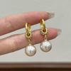Pendientes circulares de perlas color champán con diseño de celebridades de Internet, ligeros, elegantes, de alta gama, con un toque de personalidad, delgados y combinables.
