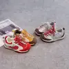 Nuevos Zapatos Infantiles Otoño 2026: Zapatos de Senderismo para Niñas Estilo Retro, Bloques de Color Simples, Zapatos Deportivos Antipatadas para Entrenamiento de Niños Estilo Alemán
