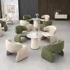 Oficina de Ventas Mesa y Sillas de Negociación Combinación Recepción de Negocios Escandinavo Lujo Accesible Negociación Simple Una Mesa 4 Sillas Salón de Belleza Popular