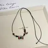 Collar de Cámara Vintage Color Marrón Maillard para Mujer Otoño e Invierno Nicho Lujo Ligero Sentido de Alta Gama Cadena de Lana Accesorios Únicos Personalizados