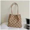 Nuevo Modelo 2026: Bolso de Lunares Único y Elegante, Moderno y Chic, Bolso de Hombro Casual de Gran Capacidad para el Trabajo