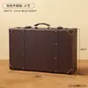 Maleta Vieja de Cuero Estilo Británico Maleta de Mano Estilo Europeo Maleta de Viaje Caja de Almacenamiento Maleta de Equipaje Maleta de Mano Accesorio Decorativo