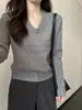 Suéter Simples Retrô Americano de Gola V Manga Longa Cor Damasco Feminino Primavera e Outono Camada Interna de Tricô Fina Top Básico