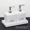 Kit de artículos de tocador de baño europeo para hotel Baño de habitación modelo Adornos de baño Botella de desinfectante de manos Botella de loción Juego de bandeja