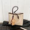 Nicho Moda Estilo Coreano Bolsa de Um Ombro Axila Atmosférica Comutação Bolsa de Texto 2024 Novo Estilo Elegante Bolsa Tote Trendy