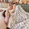 Manta de terciopelo de leche toalla manta manta pequeña siesta oficina funda de sofá manta chal aire acondicionado edredón individual engrosado