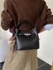 Bolso Versátil con Patrón de Lichi para Mujer 2026 Nuevo Estilo Bolso Cubo Suave de Gama Alta Bolso Cruzado Retro para Primavera y Verano para Mujer