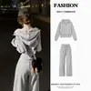 Chamarra con Capucha Gris para Mujer Conjunto Deportivo a Juego Conjunto Casual Relajado Otoño Estilo Coreano Conjunto de Ropa para Mujer Otoño