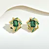 Pendientes de Nido de Pájaro con Parche Geométrico de Diseño de Nicho, Pendientes Verdes y Rojos Elegantes y con Estilo para Mujer
