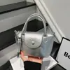 Bolsa Feminina 2026 PU Texturizada Comércio Exterior Nova Popular Grande Capacidade Exquisita Bonita para Passeio e Trabalho Ombro Único de Mão