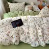 Conjunto de Quatro Peças de Tecido Nível A tipo Nuvem, Conjunto de Roupa de Cama Fresco e Simples com Lençol e Capa de Edredom, Conjunto de Três Peças para Dormitório Estudantil Atacado