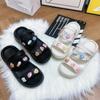 Nuevos Lindos Dibujos Animados Moda Suela Gruesa Doble Correa DIY Arcoíris Zapatos de Niña Sandalias de Flores Ropa de Exterior Sandalias de Playa para Mujer