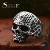 Guerrero de Acero nuevo anillo de calavera de acero inoxidable al por mayor estilo punk europeo y americano hip hop anillo de acero de titanio para hombre