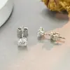 Pendientes Clásicos de Estilo Simple de Plata de Ley S925 con Cuatro Garras de Moissanita de 0.5 Quilates Finamente Elaborados y Soporte Transfronterizo