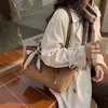 Bolsa de Gran Capacidad para Mujer 2026 Nueva Moda Retro Versátil Bolsa de Viaje Diseño de Nicho Popular Bolso de Hombro Debajo del Brazo