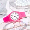 Punto al por mayor Silicona Estilo Coreano Simple Digital Esfera Pequeña Cuarzo Reloj Pequeño Fresco Creativo Estudiante Femenina Reloj Niños
