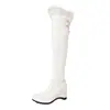 Botas Femininas de Salto Escondido Acima do Joelho Outono/Inverno 2026 Bico Redondo Cor Sólida Zíper Lateral Salto Alto PU Botas de Moda Gola de Pelo
