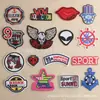 Patche de Tecido Fashion Patch Roupas Calças Aplique Decorativo Boca de Abelha Tendência Cool Bordado Patche de Tecido para Passar Bordado