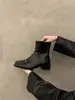 Primer Encuentro Temporada Chun Gen Jian Tou Estilo Coreano Botines Pequeños Zapatos de Mujer 2026 Nueva Temporada Otoño Invierno Botas Martin Marrones Delgadas Cortas