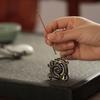 Incensario de metal creativo Xianglong con aroma a incienso, estilo antiguo Panlong, de línea porosa, con asiento aromático, para el hogar, con ofrenda de Buda, estufa de aromaterapia con forma de dragón zen.