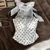 Top halter de lunares estilo francés con estampado de espina de pez blanco para mujer, bustier de alta gama ajustado