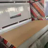 Placa de gesso à prova de umidade e à prova de fogo do fabricante para paredes divisórias e tetos, usada como uma placa inteira na construção e decoração, placa de gesso à prova d'água
