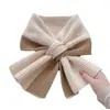 Novo Cachecol de Tricô Versátil para Meninas, Prova de Frio, Lã Quente, Outono/Inverno, Cachecol de Moda com Blocos de Cor Fofo para Mulheres