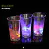 Vaso Copo Luminoso LED Colorido Vaso de Cerveja Copo Quadrado Que Acende Quando Exposto à Água Suprimentos para Casamento Copo Luminoso Criativo