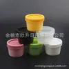 Tarro de crema amarillo 50g, botella de esmalte de uñas negro, botella de cera para el cabello, botella de cera para autos, botella de mascarilla para el cabello, botella de crema facial 50ml, botella de mascarilla de barro