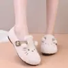 Novos Moccasins Peludos Espessos de Inverno para Mulheres, Sapatos de Algodão Quentes Birkenstock para Usar na Rua, Sapatos de Mãe Antiderrapantes de Solado Plano