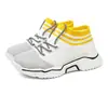 Primavera e Outono Novos Sapatos Meias Leves para Meninos e Meninas Sapatos Esportivos Casuais Macios para Meninas Sapatos para Crianças Sapatos Infantis