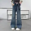 Jeans acampanados de otoño para niñas 2026, pantalones acampanados modernos estilo coreano para niños mayores, pantalones casuales para primavera y otoño, pantalones bordados