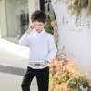 Camisa de manga larga de una sola pieza de color liso para niños, cárdigan infantil de botones, prenda exterior de manga larga con cuello para niños, ropa infantil al por mayor
