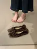 Zapatos planos de terciopelo estilo coreano, suela suave, para ir al trabajo, con lazo, fruncidos, para mujer, versátiles, enrollables, zapatos de abuela