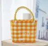 Bolso Tejido de Bola de Pelo Cesta de Verduras Hola Bolso Cuadrado Pequeño de Mano Cesta de Regalo Mini Tejida Colorido Modelo Nuevo 2026