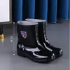 Botas de Chuva Masculinas Espessadas para Proteção do Trabalho Botas de Chuva de Cano Alto e Curto Impermeáveis Antiderrapantes Forro Espesso de Lã Resistente a Ácidos e Alcalis Calçados Aquáticos Botas de Borracha para Cozinha