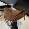 Bolsa Retro Fosca para Mulheres, Grande Capacidade, Novo Design de Nicho Outono e Inverno 2025, Bolsa de Ombro Único Transversal, Bolsa Dumpling para o Dia a Dia