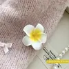 Pinza para el Cabello de Flor de Plumeria Artificial Transfronteriza para Vacaciones en la Playa, Pinza Lateral de Flor para el Cabello, Pinza de Pato Accesorio para el Cabello, Tocado