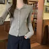 Elegante y bonito cárdigan fino de punto gris para mujer, nueva colección primavera y otoño, con un diseño único y elegante, perfecto como capa interior ajustada o top