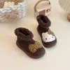 Sapatos de Algodão de Princesa para Meninas 2026 Outono Novo Estilo Sapatos Peludos Estilosos para Bebê Sola Macia Antiderrapante Botas de Algodão Quentes com Veludo