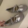 Zhr Zapatos de Entrenamiento Moral de Suela Plana Coreanos para Mujer 2025 Estilo Nuevo Slip-On Suela Suave Zapatos Planos de Boca Baja Ins Simples para el Trabajo de Oficina para Mujer